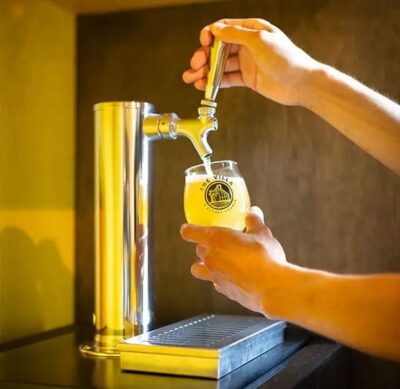 静岡市 ホテル The Villa & Barrel Lounge ビアホテル ビールサーバー