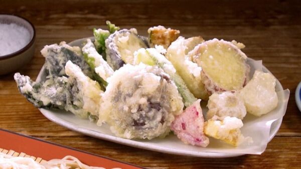 伊豆 修善寺 手打ちそば やまびこ 山菜と季節の野菜天ぷら 原木しいたけ