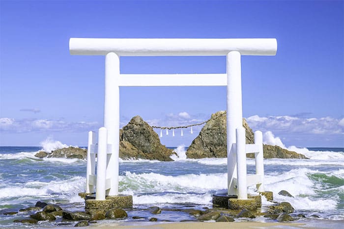 SnowMan ディズニープラス 旅スノ 旅するSnowMan 福岡 糸島 夫婦岩