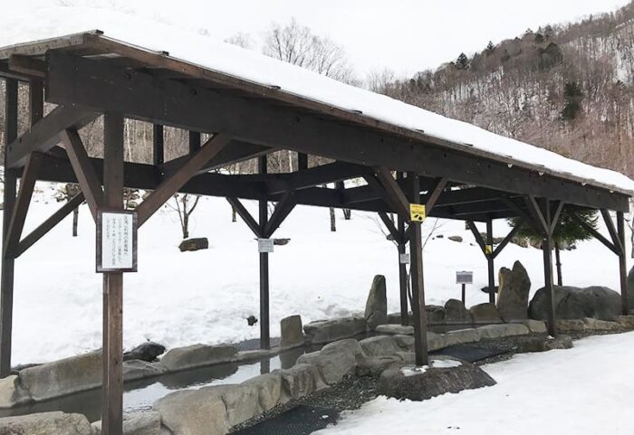 新穂高ロープウェイ 新穂高温泉駅 第2ロープウェイ しらかば平駅 足湯 天然温泉