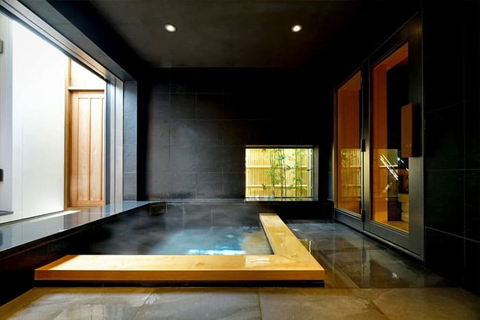 金沢市 つる幸 和のオーベルジュ 幸聚 KOJU 温泉露天風呂