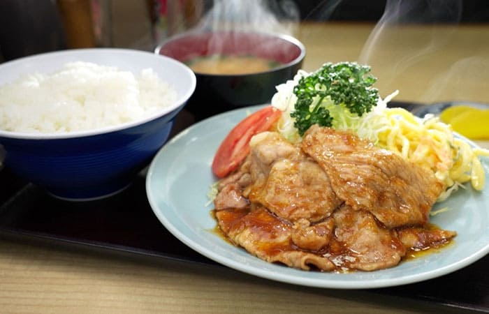 東京都 文京区 千駄木 大衆食堂 動坂食堂 豚生姜焼き定食