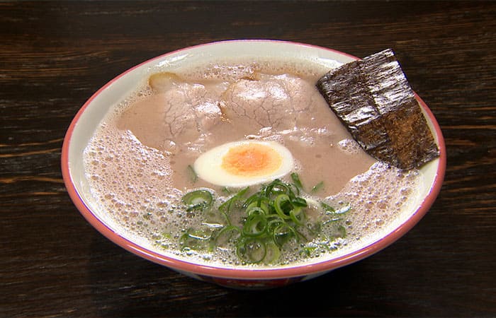 福岡 久留米市 大砲ラーメン 本店 久留米豚骨ラーメン