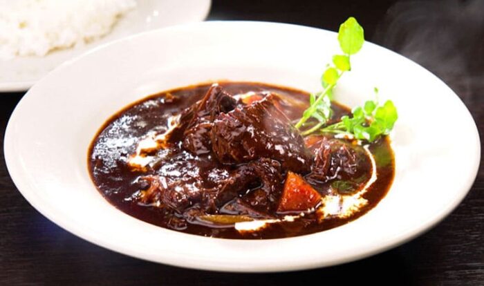 静岡県 伊東市 伊豆高原 奏の森リゾート STEAK HOUSE AGED 富士山岡村牛ビーフシチュー