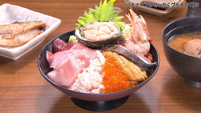 バナナンマンのせっかくグルメ 静岡県 沼津市 海鮮丼 佐政 伊豆金目鯛の湯引き丼