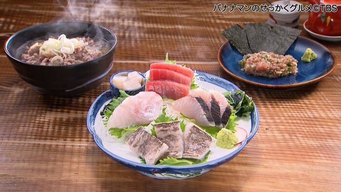 バナナンマンのせっかくグルメ 神奈川県 逗子市 うどん酒場 ざくろ マグロのなめろう 牛バラ肉うどん